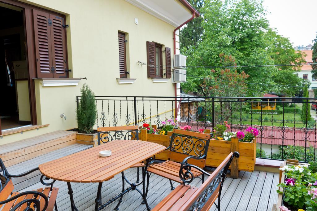 Arina Apartments Brașov Zimmer foto